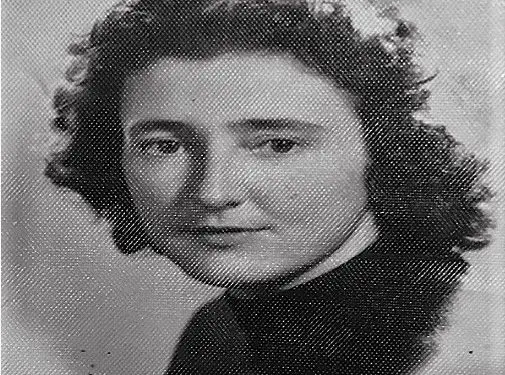 “Kur do lindja vajzën, u gjenda tek im vëlla dhe materniteti nuk më pranoi, më thanë shko në Lushnjë, por nuk arrita, sepse linda rrugës…”/ Dëshmitë tronditëse, të bijës së Abaz Kupit