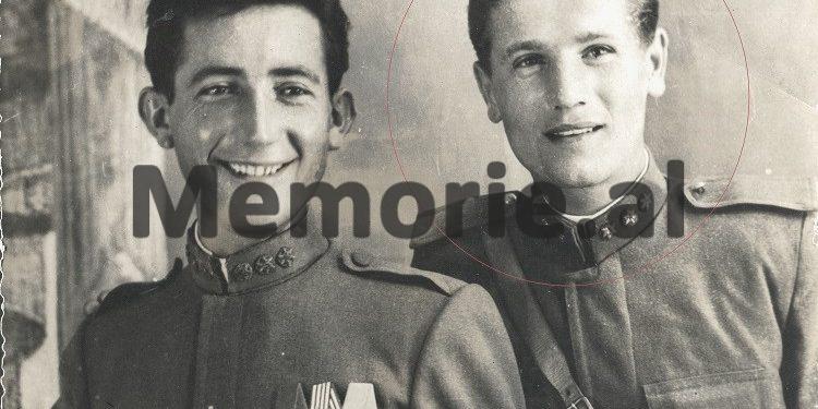 “Kapiten S. Qeleshi dhe toger Xh. Shehu, gjatë udhëtimit për në Bashkimin Sovjetik, në Rumani, ndahen nga shokët, duke mbetur pas vajzash…”/ Raportet sekrete, me aventurat e ushtarakëve, në vitet ‘50-të