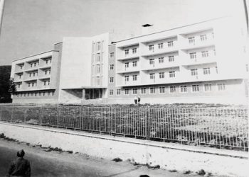 “Dr. Hysenbegasi dhe Dr. Kallfa, të diplomuar në Romë dhe Bolonja, dy figura emblematike të mjekësisë, që emetojnë dritë dhe…”/ Kujtimet e refleksionet e mjekut të njohur, për dy ish-kolegët e tij