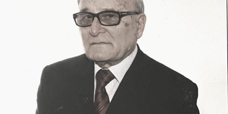 “Mbreti Zog, ngarkoi përfaqësuesin e akredituar në Berlin, diplomatin e shquar Rauf Fico, të hetonte se sa dëm do t’i sillte vendit tonë, afrimi italo-gjerman dhe…”/ Botimi më i ri për Monarkinë