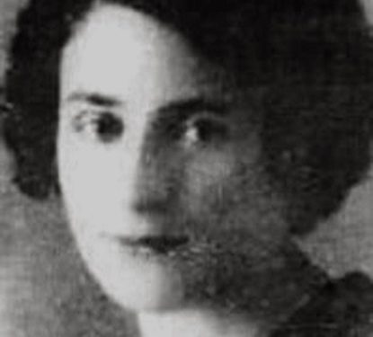 “Kur prokurori Ali Shukriu, i tha se; Fan Noli, ka lavdëruar regjimin e sotshëm në Shqipëri, me Enver Hoxhën në krye, e pandehura Marie Shllaku, ju përgjigj…”/ Dëshmia e rrallë e ish-të burgosurit politik