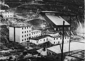 “Ndërkohë që Rexhepi shkoi rreth 25 m. larg hyrjes së galerisë dhe ngriti në krah një shtyllë betoni, u dëgjua breshëria e ‘Kallashnikovit’ dhe ai…”/ Historia tragjike e tropojanit, që u vra 4 ditë para lirimit