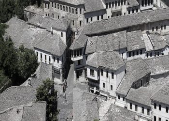 “He was prudent to write to the ‘Commander’, Enver, his former student, but someone had advised him: why appear displeased, or leave…”! The unknown story of Noli’s close friend