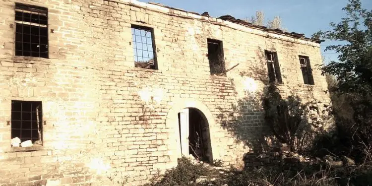 “Kur në gjyq e akuzuan, për; sabotim të veprave ku kishte punuar, ai tha; unë jam për ndërtimin dhe jo për shkatërrimin e Shqipërisë…”/ Historia e panjohur, e inxhinierit të talentuar, Xhaferr Agaraj