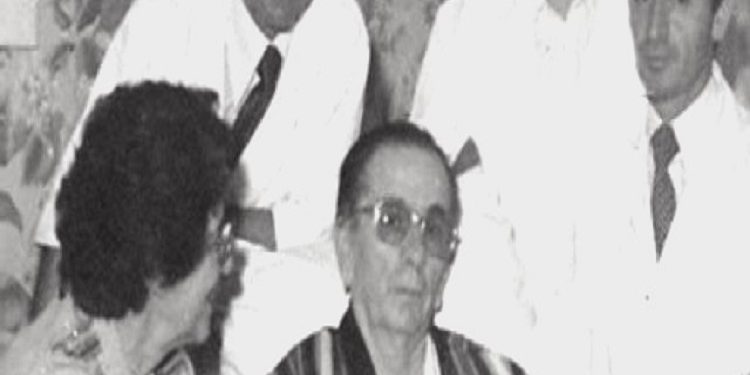 “Kur ishim në spital në Paris, Hysniu më shprehu dyshimet e tij për Ramizin, duke më thënë; po ky…?! Kurse për Nexhmije Hoxhën, unë e dija vetë se ajo…”! / Dëshmitë e rralla dhe akuzat e Vito Kapos