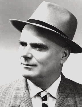 “Haki Karapici u dënua me vdekje dhe na u dha urdhri nga gjykata, për ekzekutimin e tij, por kjo na u duk e padrejtë e, kur i thamë Vaskë Kolecit, ai urdhëroi dhe…”/ Historia e “Grupit të tretë të deputetëve”!