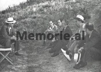 “Abdyl Këllezi bashkë me Koço Theodhosnin, pranuan që s’kanë qenë asnjë herë për komunizmin, ai ka biseduar me djalin e një revizionisti shqiptar në Jugosllavi…”/ Biseda e Enverit në Vlorë, më 2 prill 1976