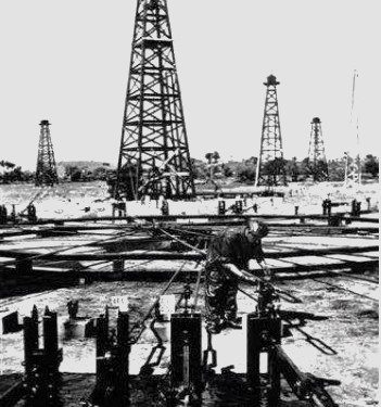 “Në rrugën nga Berati për nga shkoje në vijën e parë të frontit, u vendos artileria e rëndë italiane dhe dëgjohej shpërthimi i tyre çdo natë…”/ Kujtimet e panjohura të italianit, që jetoi 20 vite në Shqipëri