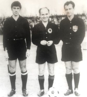 “Nga Pregja, Kuka, Kotherja e Jareci, te Caslli, Kaimi, Pjetrushi, etj., të cilat bënë epokë dhe…”/ Historitë e panjohura të “dinastive” të arbitrimit në futbollin shqiptar, nga 1945-a, deri në ditët e sotme