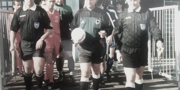 “Nga Pregja, Kuka, Kotherja e Jareci, te Caslli, Kaimi, Pjetrushi, etj., të cilat bënë epokë dhe…”/ Historitë e panjohura të “dinastive” të arbitrimit në futbollin shqiptar, nga 1945-a, deri në ditët e sotme