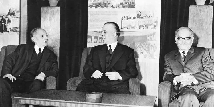 “Kur e Enver Hoxha e thirri Aleks Budën për t’i komunikuar vendimin, profesori i tha: ‘Shoku Enver, ky është gabimi i parë i madh që bën Partia…”/ Dëshmia e rrallë e ish-rektorit të Universitetit të Tiranës