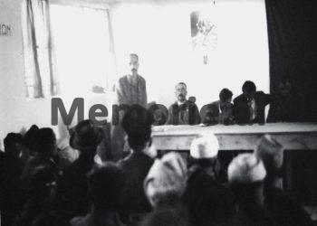 “Kur Gjinishi ndërpreu Enverin, duke i thënë; po ty kush ta ka dhënë të drejtën ta shesësh Shqipërinë, Mehmet Shehu nxori pistoletën dhe…”?! / Dëshmia e rrallë, për përplasjen në Kongresin e Përmetit