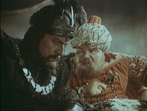 “Para Moskës dhe festivalit të Kanës, ‘Skënderbeu’ u dha në Qytetin “Stalin”, ku ishin 350 familje sovjetike dhe azerbajxhanasi Muhamet Behov, shok i Leninit, i cili…”/ Historia në optikën e studiuesit të njohur   