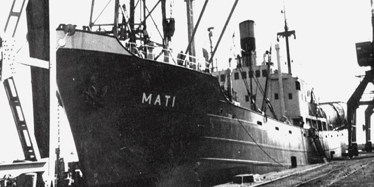 “Ndërsa nga porti i Kostancës na njoftuan se vapori ‘Mati’ po mbytej dhe s’kishte asnjë njoftim për ekuipazhin, nga Tirana më telefonoi Adil Çarçani, i cili më tha…”/ Dëshmia e rrallë e ish-ambasadorit