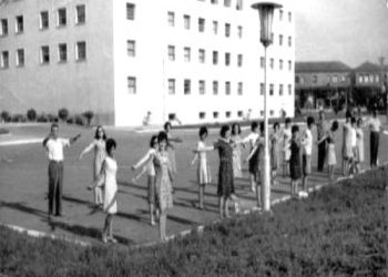 “In my family, I learned that the pain that tormented my grandmother’s Italian friend was related to a terrible fact, as her husband and son…”/ Memories of an immigrant in Italy, about Tirana in the 80s