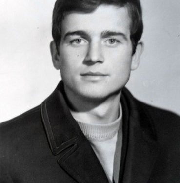 “Nga Çelo Arrëza, Bilo Bregu e Çize Hamitaj, te Xhipe Mersini, Metush Rrapo, etj., analfabet apo me arsim fillor, ish-baxhoxhinj, bujqër, e marangozë, që…”/ Libri ‘Kampet e burgjet e Shqipërisë komuniste’, i historianit të njohur