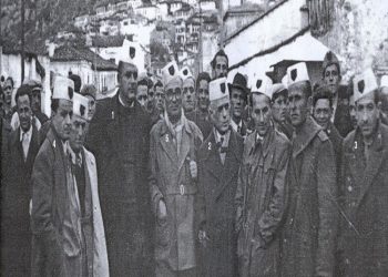 “Vëllai ynë, Aliu, me disa djem të tjerë të ‘Ballit’, u vranë nga çeta e Zylyftar Veleshnjes dhe pasi u futën të gjithë në një gropë, u thanë fshatarëve…”/ Historia tragjike e fisit të famshëm nga Berati