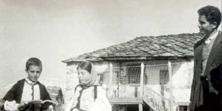 “Ore shokë, Avzia Nela s’asht burr i keq, po në anët tona, na jena të lidhun me fjalën, kush e qet, quhet besëpremë. E pra, kjo asht arsye, që Avzia hesht…”/ Dëshmitë e rrallë të ish-të burgosurit politik