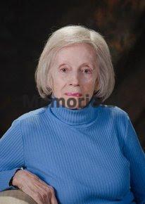 “Gjirokastra, vendlindja Enver Hoxhës dhe shkrimtarit më të mirë bashkëkohor, Kadare, në muzg bëhej i rrezikshëm, rrugët pa ndriçim, me karroca, biçikleta, dele, mace, gomerë…”/ Reportazhi i gazetares amerikane, në ’89-ën