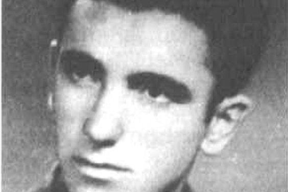 “Ismaili, fqinji ynë, kapter në Degën e Brendshme të Fierit, i tha Xhevdetit; Paske qarë shumë, sa të janë ënjtur sytë që vdiq shoku Enver, por ti, edhe sikur…”/ Kujtimet e Sofika Prifti Cara