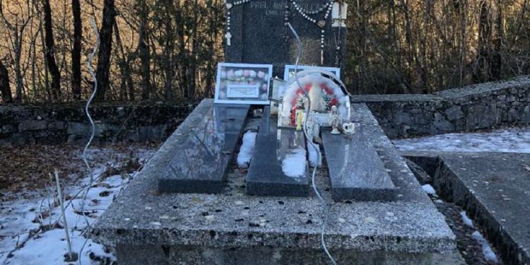 “UDB-ja jugosllave në bashkëpunim me komunistët shqiptarë, vranë në pabesi, Nikoll Gjolaj, Dedë Nikë (Nici) Nikollaj dhe Nikë Micakaj, pasi…”/ Historia e panjohur e pushkatimit të malësorve të Trieshit