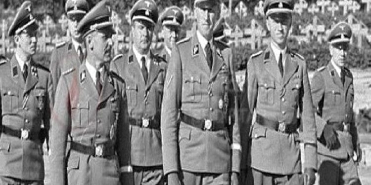 “Hajnrih Myler, ish-kreu i Gestapos hitleriane, s’ka vdekur, ai jeton në Shqipëri dhe është në shërbimin e diktatorit, Enver Hoxha…”! / Zbulohen dokumentet sekrete të vitit 1964