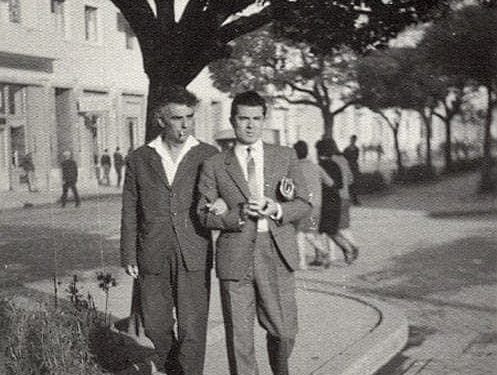 “Fatos Arapi, kishte diçka atërore, të mirë, ndërsa Kasëm Trebeshina, ishte zemëruar me të gjithë atdheun, me të gjallët e të vdekurit…”! / Refleksionet e poetit dhe shkrimtarit të njohur nga SHBA-ës