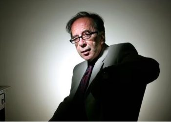 Kadare dhe pëlhura e imtë e fatit