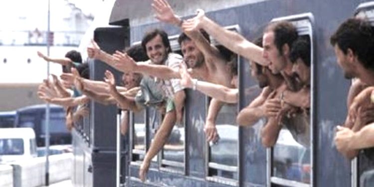 “Shefi i Komisariatit të Policisë në Emance, tha se; ata refuzojnë pastrojnë dhomat e tyre, sepse në Shqipëri, këto punë i bëjnë gratë…”! / Si u prish imazhi i refugjatëve shqiptarë për një muaj në Paris