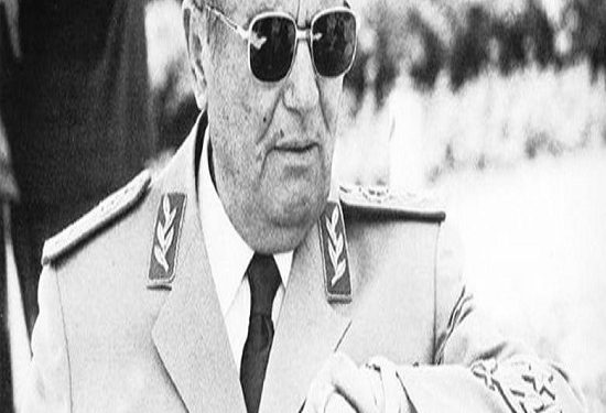 “Që në fillim të bisedës me ambasadorin Lik Seiti, Fadil Hoxha, preku momente të pëlqyeshme për Enver Hoxhën, madje, u duk se po vazhdonte…”/ Refleksionet e ish-deputetit dhe diplomatit Esat Myftari