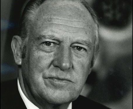 “Kur ‘Zëri i Amerikës’ rifilloi programin e saj në gjuhën shqipe, më 13 maj 1951, ministri i Jashtëm i SHBA-së, Acheson, iu drejtuar popullit shqiptar…”/ Refleksionet e gazetarit dhe ish-drejtorit të VOA