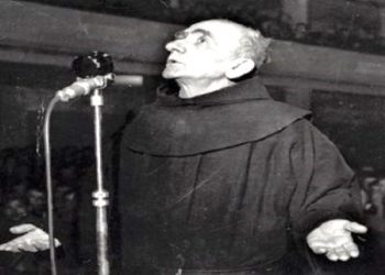 “Në dimrin e vitit 1945, mora nji letër nga Padër Antoni Harapi, me anë të zotit të shtëpisë që e mbante të mshehun, ku më thoshte;…”/ Dëshmia në gjyq e Padër Mark Harapit, 12 dhjetor, 1946