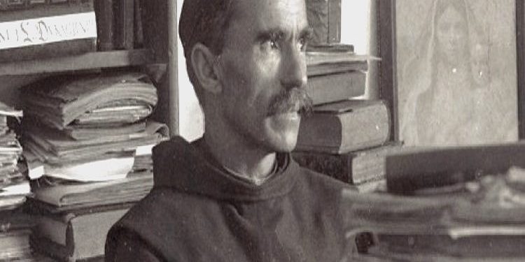 “Katerina Josipi, një ‘primadonë të teatrit shqiptar’ dhe ‘ikonë e skenës në Kosovë’, si një motër e madhe e Bekim Fehmiut të paarritshëm, me të cilin…”/ Refleksionet e publicistit të njohur