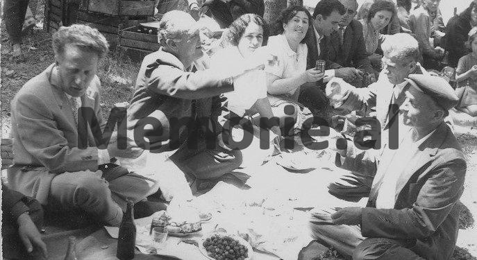 “Pas divorcit me tim shoq, erdhën t’i merrnin me forcë dy djemtë, mua më ra të fiktë, por e gjithë Selenica…”/ Dëshmia e ish-gazetares, e bija e ish-sekretarit të Partisë së Tiranës