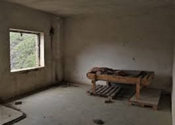 “Naim Çitozi from Kruja, the imprisoned anti-communist doctor who had saved hundreds of prisoners from death, including Father Zef Pllumi and others, when I asked him if he would examine Enver Hoxha, he…” / Memoirs of a former political prisoner.