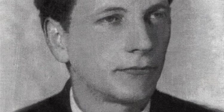 “Ditën që vdiq, pas një ‘ilaçi qetësues’ që i bënë ‘mjekët’, babai na la si amanet, një shishe verë, ta pinim kur të vdiste Enver Hoxha…”/ Historia e trishtë e deputetit dhe komunistit të parë të Shkodrës