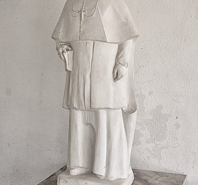 “Nuk janë pak 32 vepra, të shkrueme prej Abat Doçit, të botueme në nandë vjet të Shoqnis ‘Bashkimi’, themelue prej tij, shkruante Fishta…”/ Historia e panjohur e shqiptarit të parë, që shkeli në SHBA-ës