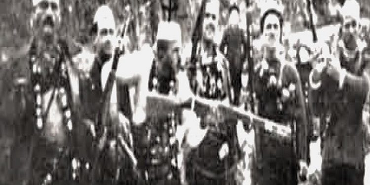 “Shpatën e Hodo Pashë Sokolit, Enveri, ia dhuroi Stalinit, kurse unazën e tij me gurë të çmuar, që ia sekuestroi Sigurimi…”/ Si e deformoi regjimi komunist, historinë e familjes së famshme shkodrane