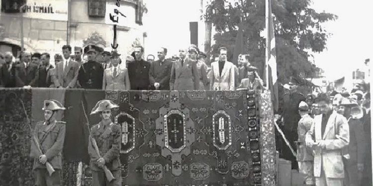 “Shihni në ksulat e çetnikvet, të këtyne idealistëve palaço, shqipen dy krenare me nji hyll të kuq në mest. E kanë bâ gati edhe flamurin e asaj republike të kuqe…”! / Fjalimi i kryeministrit Merlika, në 1942-in