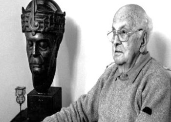 “Kur i thashë Profesor Ramadan Sokolit, se; pse nuk e citon udhëheqësin kryesor të Partisë në hyrje të librit, siç ta ka kërkuar redaktori, ai më…”/ Dëshmia e rrallë e gazetarit dhe studiuesit të njohur