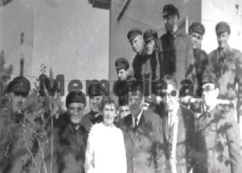 “Kur Pepe Kantozi, një oficer me origjinë hebre, i degës së kuadrit në Ministri, e akuzoi Hito Çakon; ‘Ti në ushtri, ke mbajtur oficerë me gra ruse’, ai i tha; O çifut…”/ Dëshmia e rrallë e ish-ushtarakut të lartë