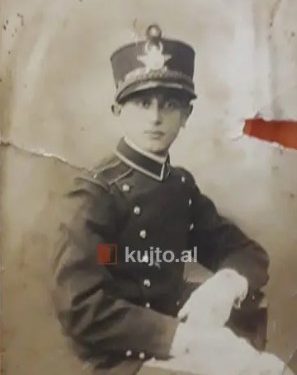 “E njihnim për ‘mit’hatist’ me bindje të çlirëta, me edukatë të përsosur, kulturë të gjerë, intelekt brilant, i hapur ndaj kujtdo, aq sa…”/ Historia e panjohur e shkodranit që vuajti 30 vjet dhe vdiq në burg