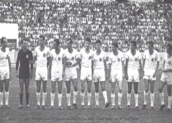 “Me Torinon në ’68-ën, na dhanë nga një dollar e gjysëm dhe në tre ditë, 4 dollarë, pra asnjë paketë cigare s’bleje. Doja t’u merrja vëllezërve nga një palë çorape, por…”! / Dëshmia e rrallë e legjendës së futbollit shkodran?!