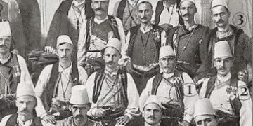 “Kur u mbaruan fishekët edhe dera e kullës u thye, malazezët u lëshuan drejt katit të dytë të kullës, ajo e tërhoqi pas dere Sadrinë dhe…”/ Historia e panjohur e Kajë Gale–Selmanja