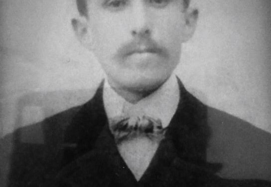 “Pas presioneve nga Sigurimi, për të dorëzuar florinjtë, Shefqet bej Tyxhari, zbriti në bodrum dhe me një thikë të madhe…”/ Misteri i vdekjes së filantropit dhe patriotit të famshëm korçar, në ’48-ën