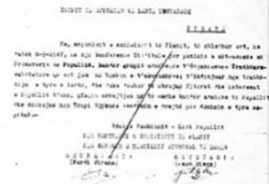 “Na, arsimtarët e Kurveleshit, të mbledhur në Kuç, shfaqim urrejtjen më të madhe dhe kërkojmë ndëshkimin gjer në vdekje, të këtyre spiunëve të poshtër…”/ Zbulohen letrat për “Gjyqin e deputetëve, tetor 1947