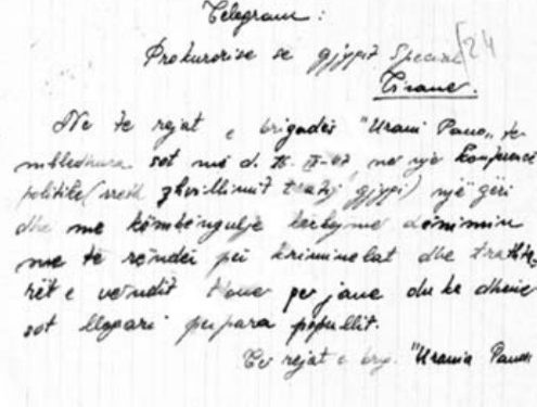 “Na, arsimtarët e Kurveleshit, të mbledhur në Kuç, shfaqim urrejtjen më të madhe dhe kërkojmë ndëshkimin gjer në vdekje, të këtyre spiunëve të poshtër…”/ Zbulohen letrat për “Gjyqin e deputetëve, tetor 1947