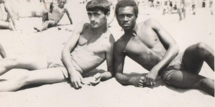 “Diskriminimi racist në Vlorë i preu damarët: Drama e Makangës dhe letra e panjohur drejtuar Enver Hoxhës.”/ Historia e panjohur e fëmijëve afrikanë në Shqipëri