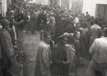 “Na, arsimtarët e Kurveleshit, të mbledhur në Kuç, shfaqim urrejtjen më të madhe dhe kërkojmë ndëshkimin gjer në vdekje, të këtyre spiunëve të poshtër…”/ Zbulohen letrat për “Gjyqin e deputetëve, tetor 1947