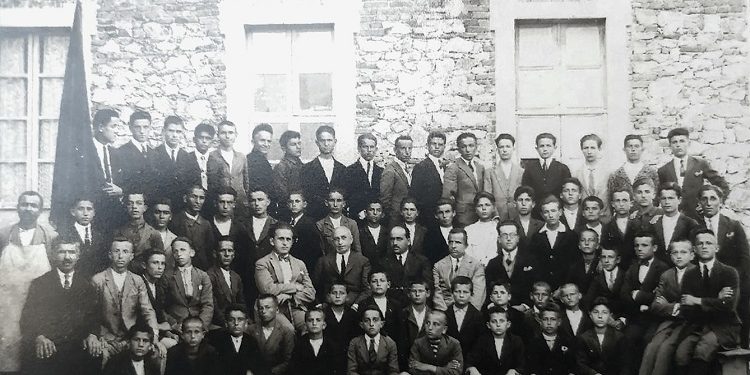 “Një ndër figurat më të shquara të kësaj familjeje, ishte Imzot Pal Kamsi, famullitar i Kishës së Zojës së Shkodrës në Tophanë që u caktua nga Papa Benedikti XIV-të, si Ipeshkëv dhe…”/ Historia e panjohur e fisit të famshëm